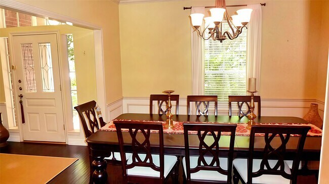 Building Photo - 3814 Bayou Bend Ct