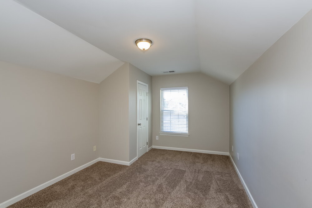 Building Photo - 11430 Northwoods Forest Dr