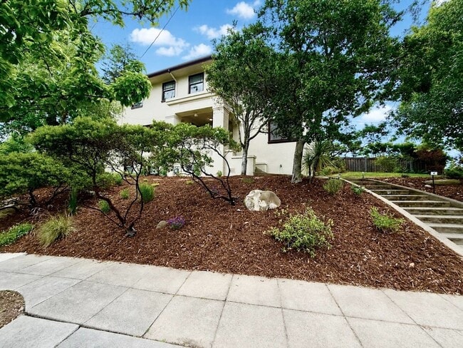 Building Photo - Comnig Soon! Coveted Traditional Piedmont Home