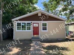 Building Photo - 3 bedroom & 1 bathroom beautiful home! Ready to see now!