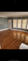 Building Photo - 3685 E 146th St