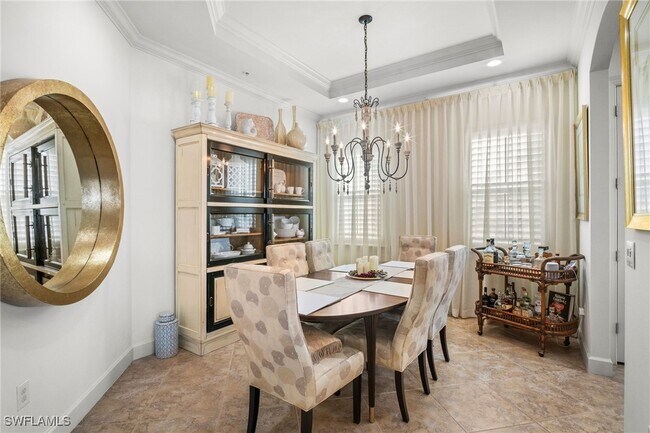 Building Photo - 9064 Siesta Bay Dr