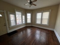 Building Photo - 603 W Union St