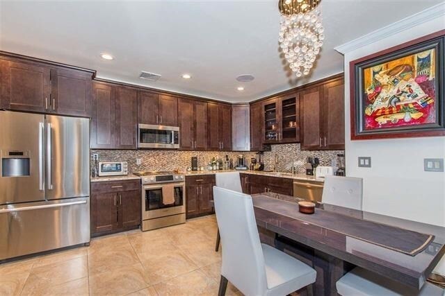 Building Photo - 75 Liberty Ave