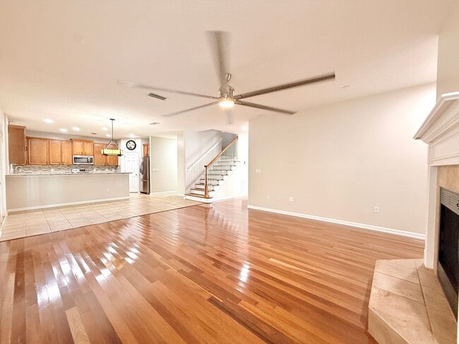 Building Photo - Spacious Two-Story Home with Hot Tub, Pool Table & Fenced Yard in Panther Creek