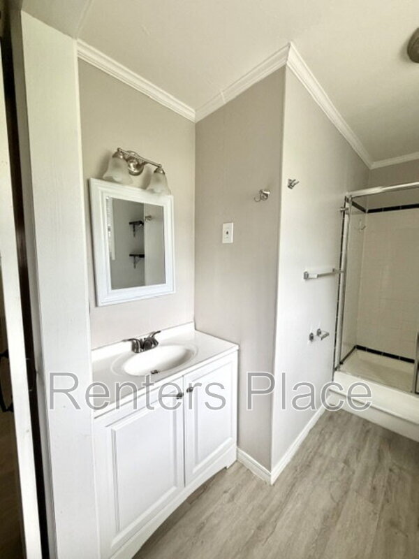 Building Photo - 4689 S Troost Ave