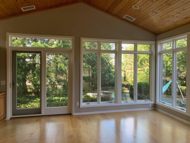 Building Photo - Beautiful 3 Bedroom Home in Middleton