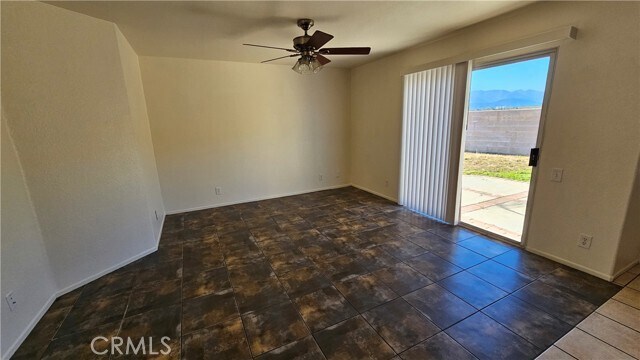 Building Photo - 5584 Osborne Ct