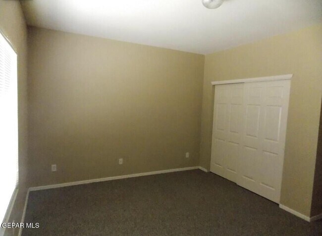 Building Photo - 4212 Titanic Ave