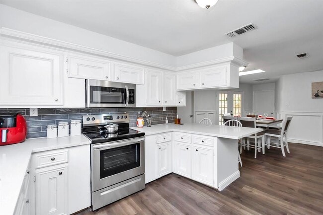 Building Photo - 20215 Fox Haven Ln