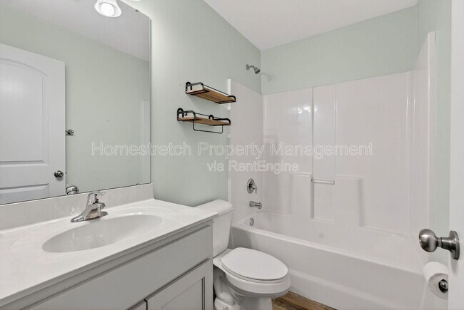 Building Photo - 401 Falcons Prey