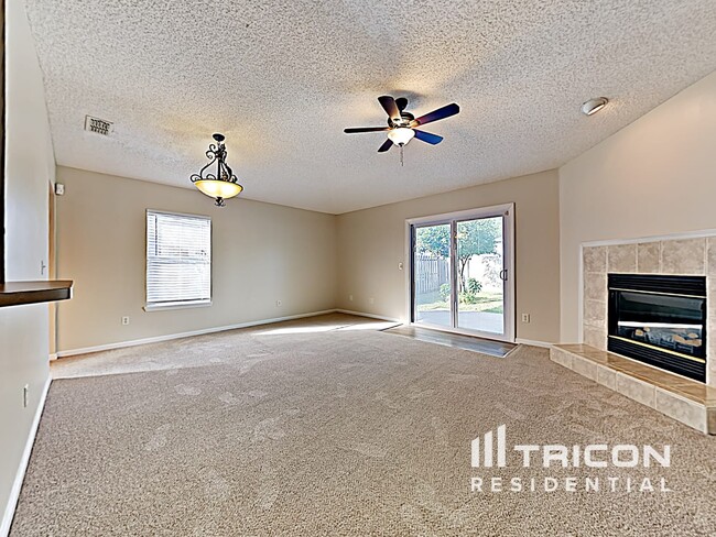 Building Photo - 3424 International Village Dr W
