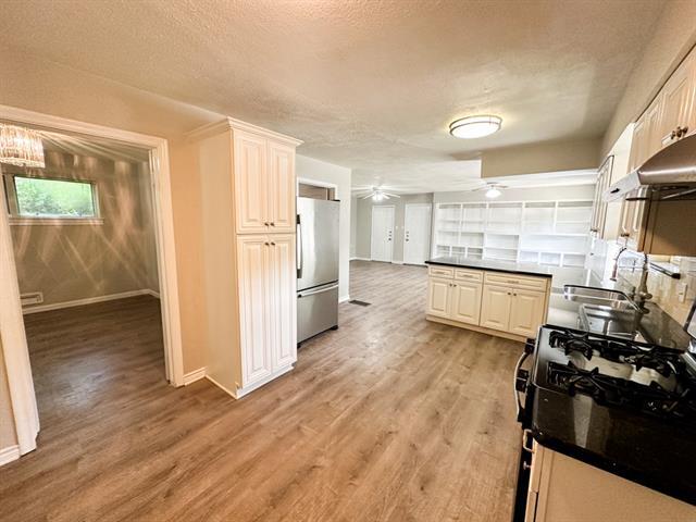 Building Photo - 6461 Danbury Ln