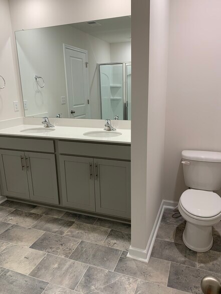 Building Photo - 409 Sea Grit Ct