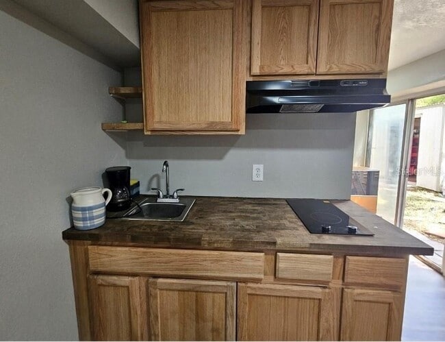 Building Photo - 5150 Boggy Creek Rd