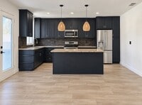 Building Photo - 39 St Marie Cir