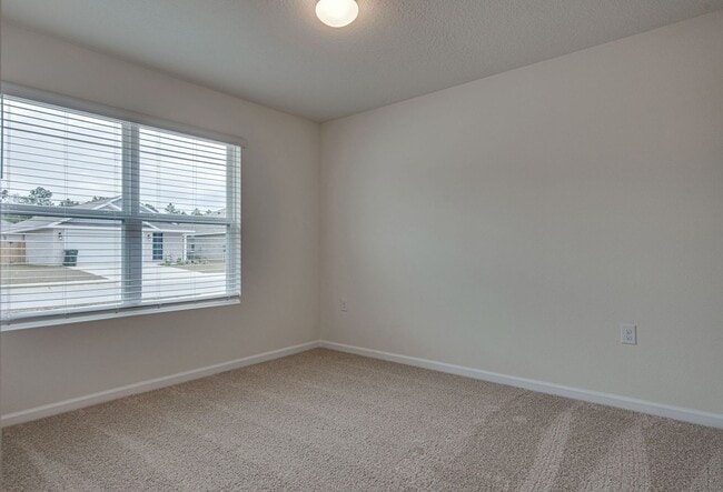 Building Photo - Spacious 4-Bedroom Home - Cambria