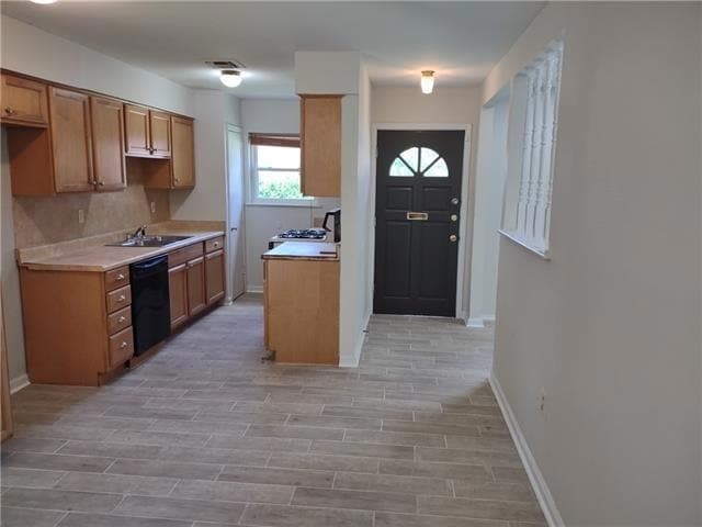 Building Photo - 3521 Kent Dr