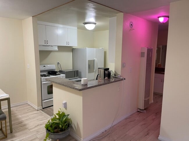 Building Photo - 17900 Sherman Way