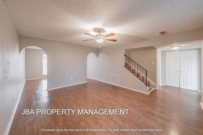 Building Photo - 1758 Farleigh Ct