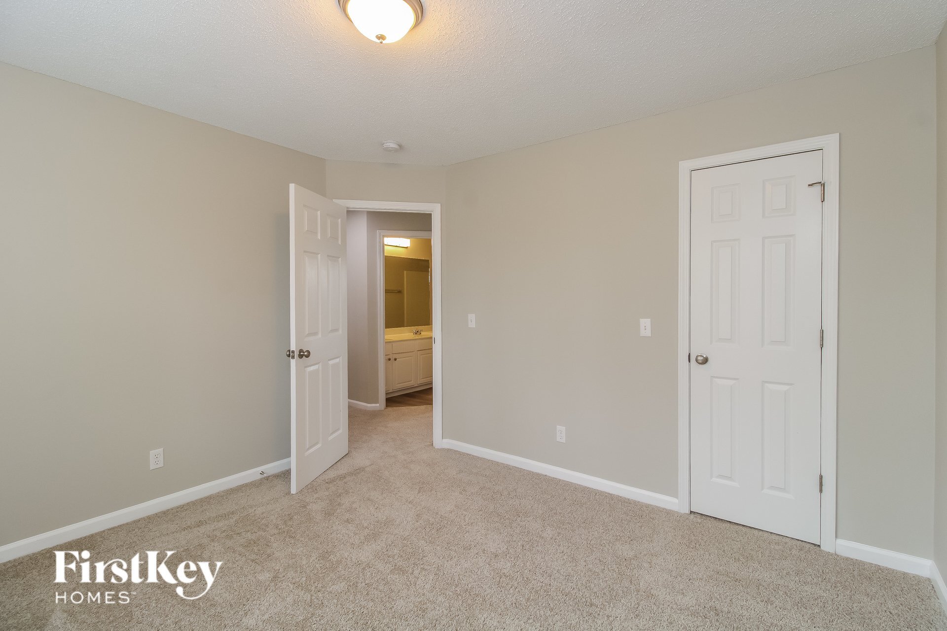 Building Photo - 2123 Liberty Valley Rd