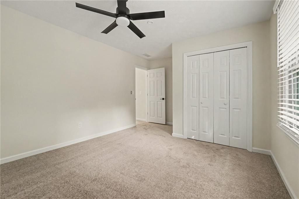 Building Photo - 8541 Birch Hollow Dr