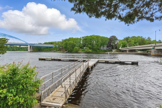 Building Photo - 1 Deer Is Rd