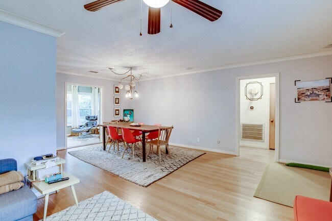 Building Photo - 1014 Nashua St