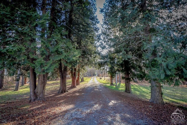 Building Photo - 101 Orinsekwa Rd