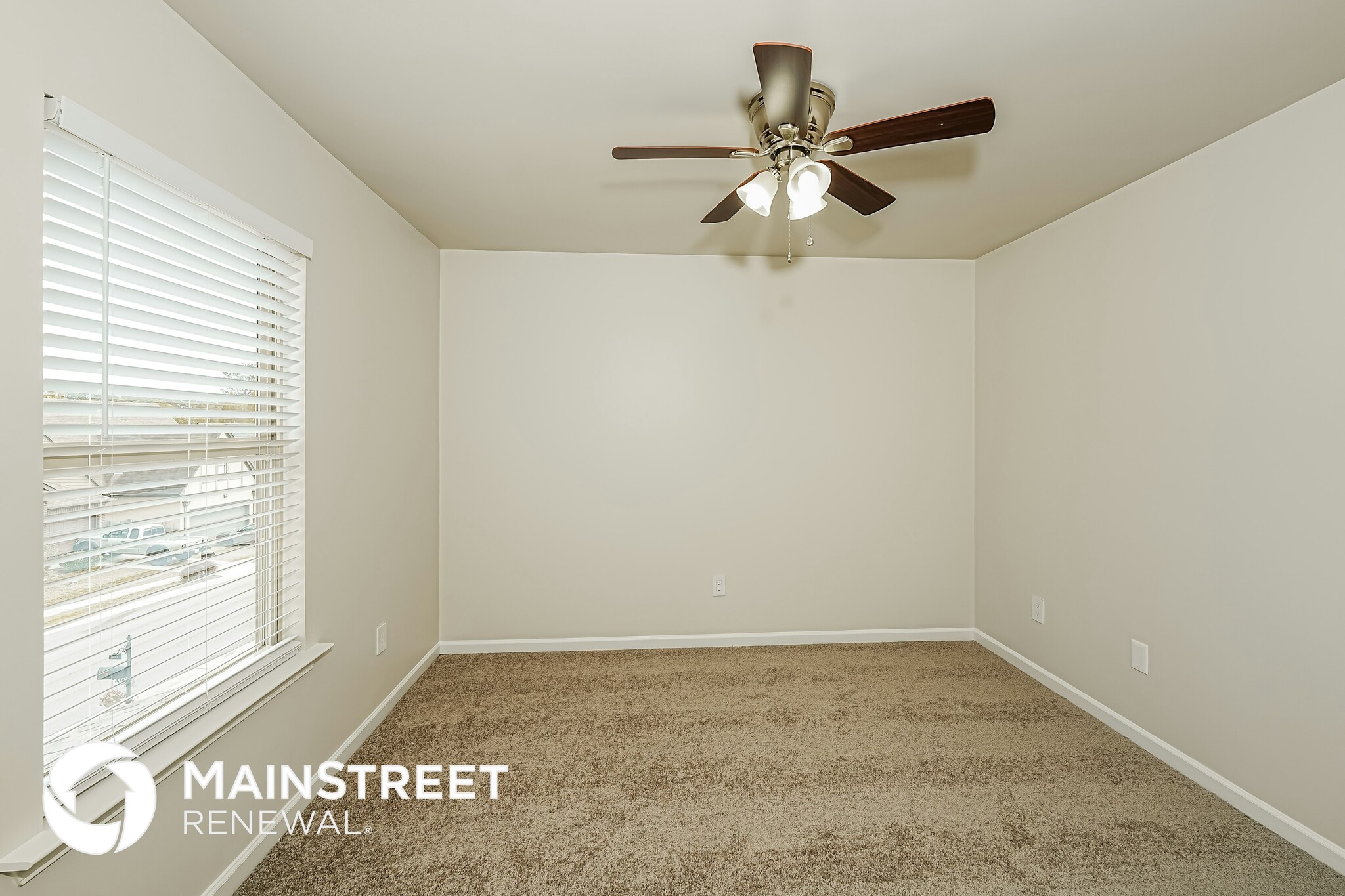 Building Photo - 618 Johnnys Cv