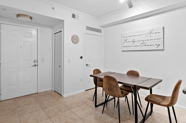 Building Photo - 12980 Positano Cir