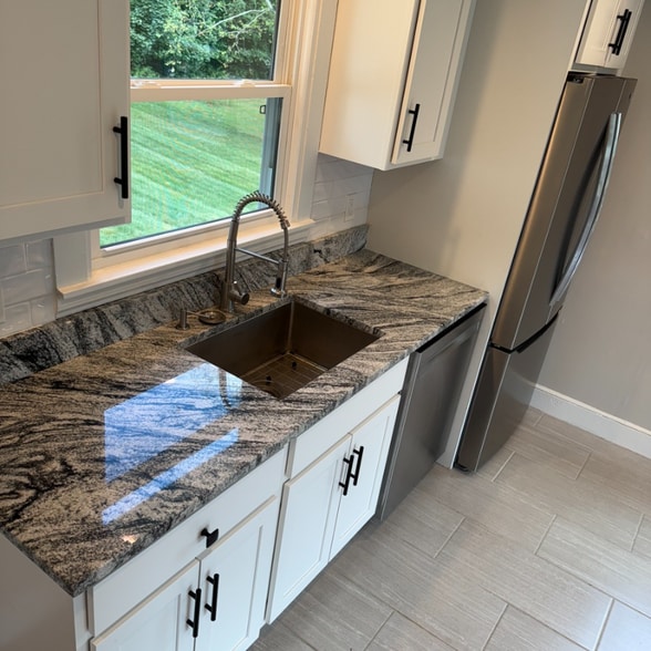 Building Photo - 6 Prince St