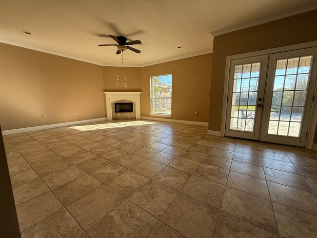 Building Photo - 3833 Corinne Ave