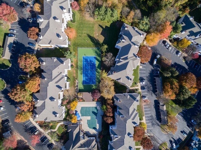 Building Photo - The Apartments at Pike Creek