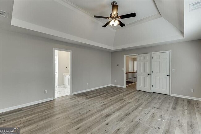 Building Photo - 1795 Lake Heights Cir