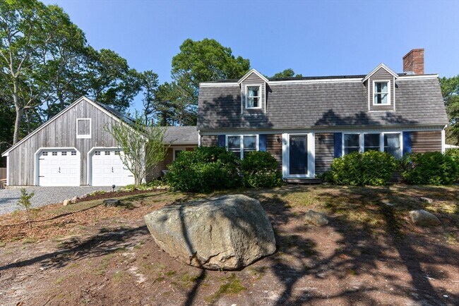 Building Photo - 88 Perry Rd