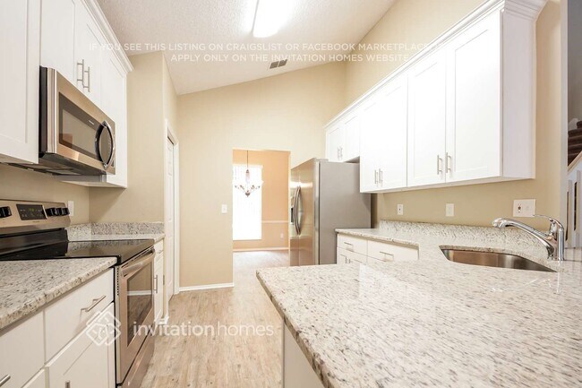 Building Photo - 545 Tall Oaks Terrace