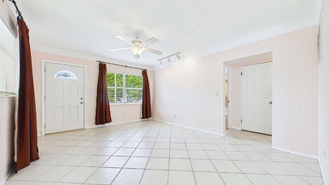 Building Photo - 5261 48th Terrace N