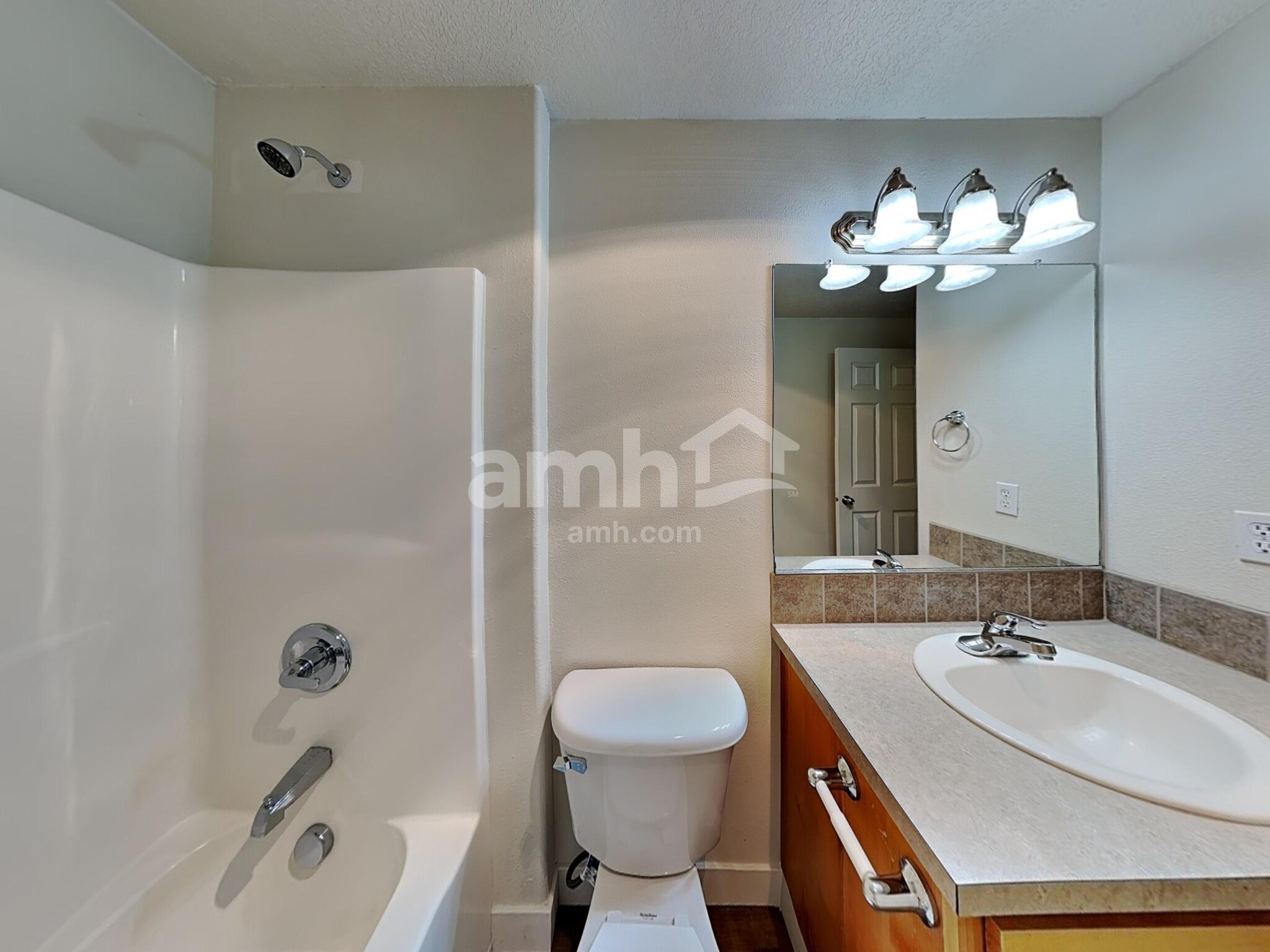 Building Photo - 475 Donna Dr