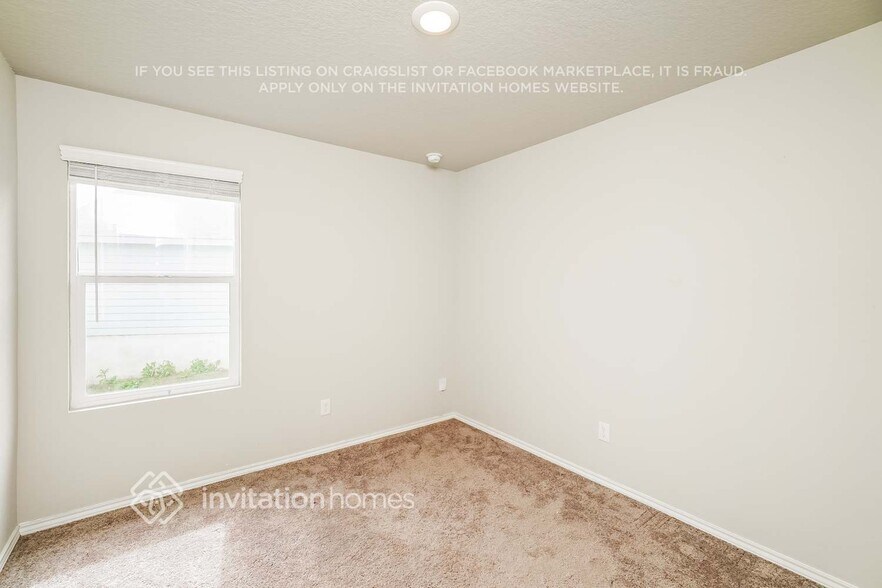 Building Photo - 13702 Bucket Way