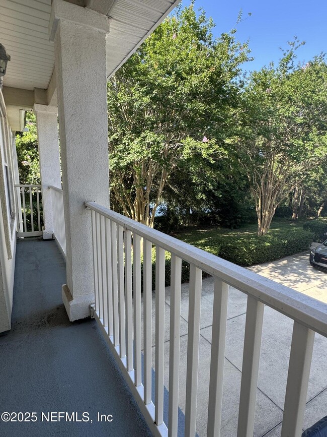 Building Photo - 12423 Forest Lake Cir W