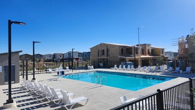 Building Photo - 6140 Musas Gdn St