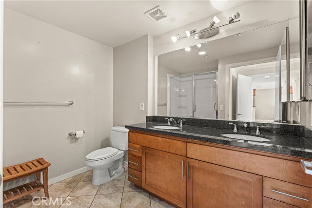 Building Photo - 400 W Ocean Blvd