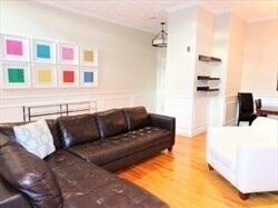 Building Photo - 215 Harvard St