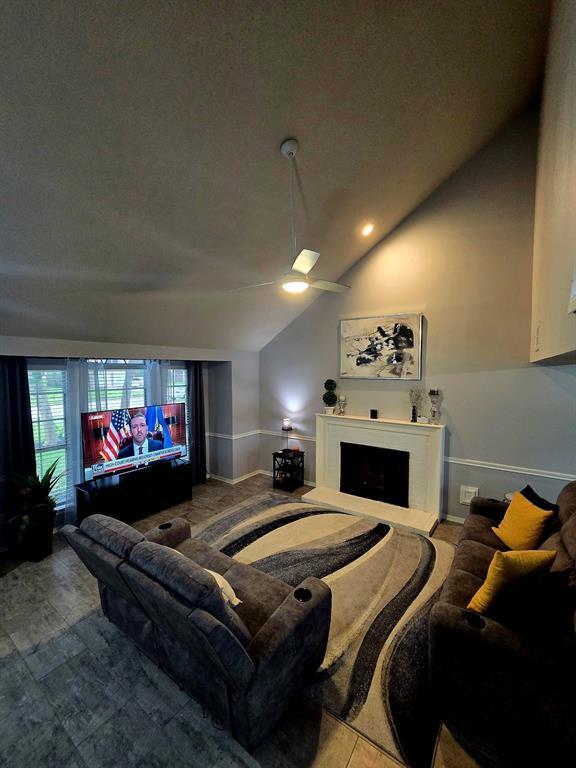 Building Photo - 14244 Oak Chase Dr