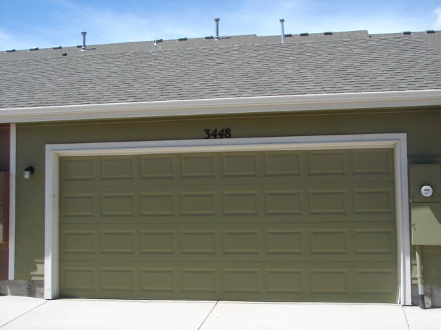 Building Photo - 3448 Kingfisher Nest Grove