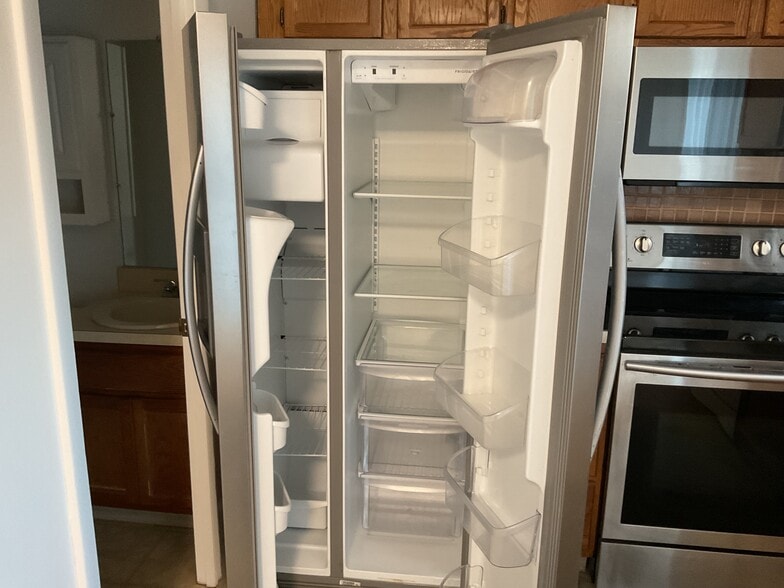 Building Photo - 16 Lawton Rd