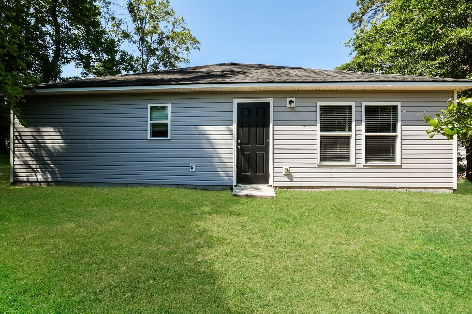 Building Photo - 112 Saddle Brooke Trce