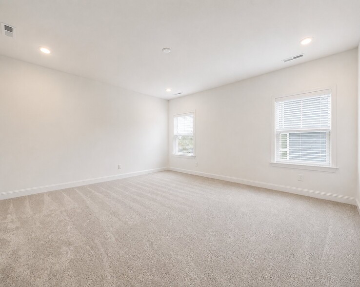 Building Photo - 1565 Goldfinch Perch Ln