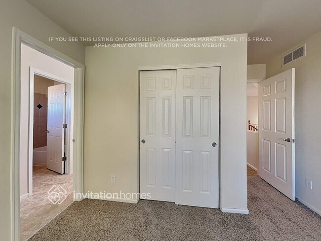 Building Photo - 16414 E 117th Ave